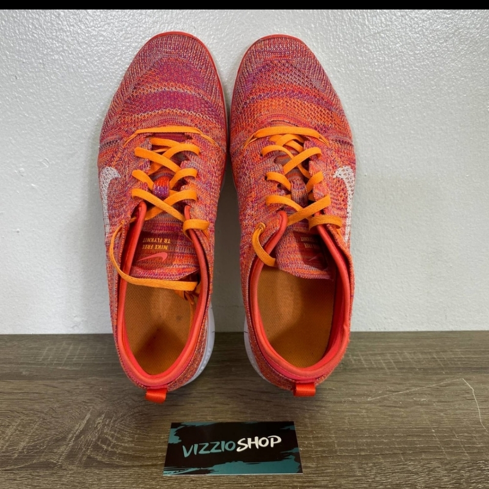 Nike - Free TR Flyknit 5.0 - Womens 9 - 718785-600
